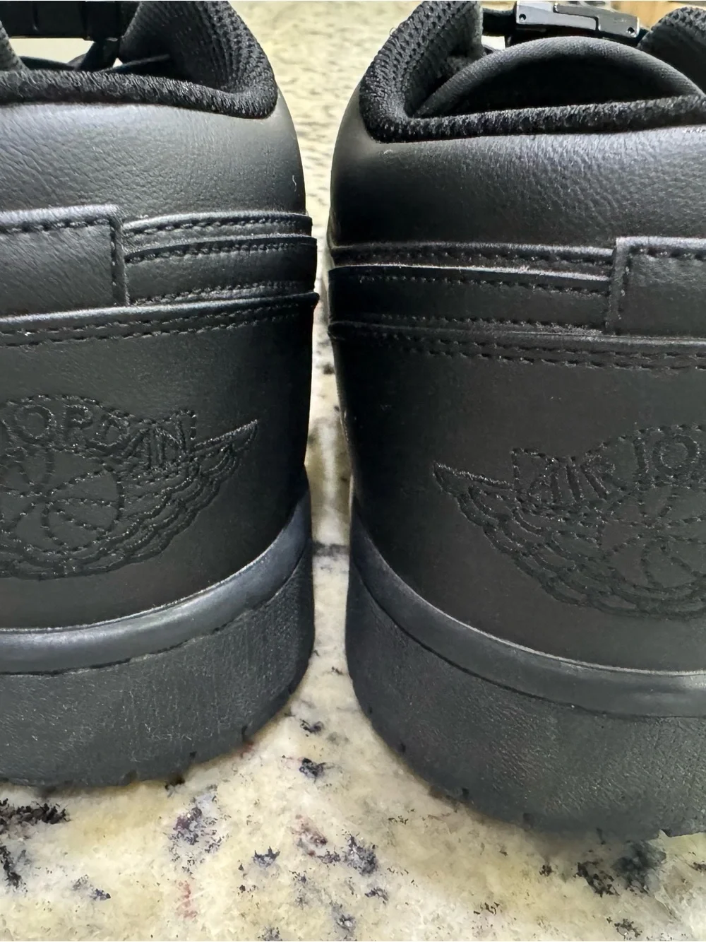Jordan 1 lows Black Low-Top Sneakers